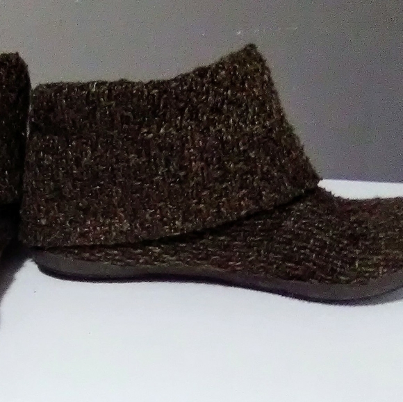 Ankle Boots - Picture 3 of 4